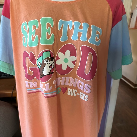 Buccees 3 shirt bundle - Picture 4 of 10